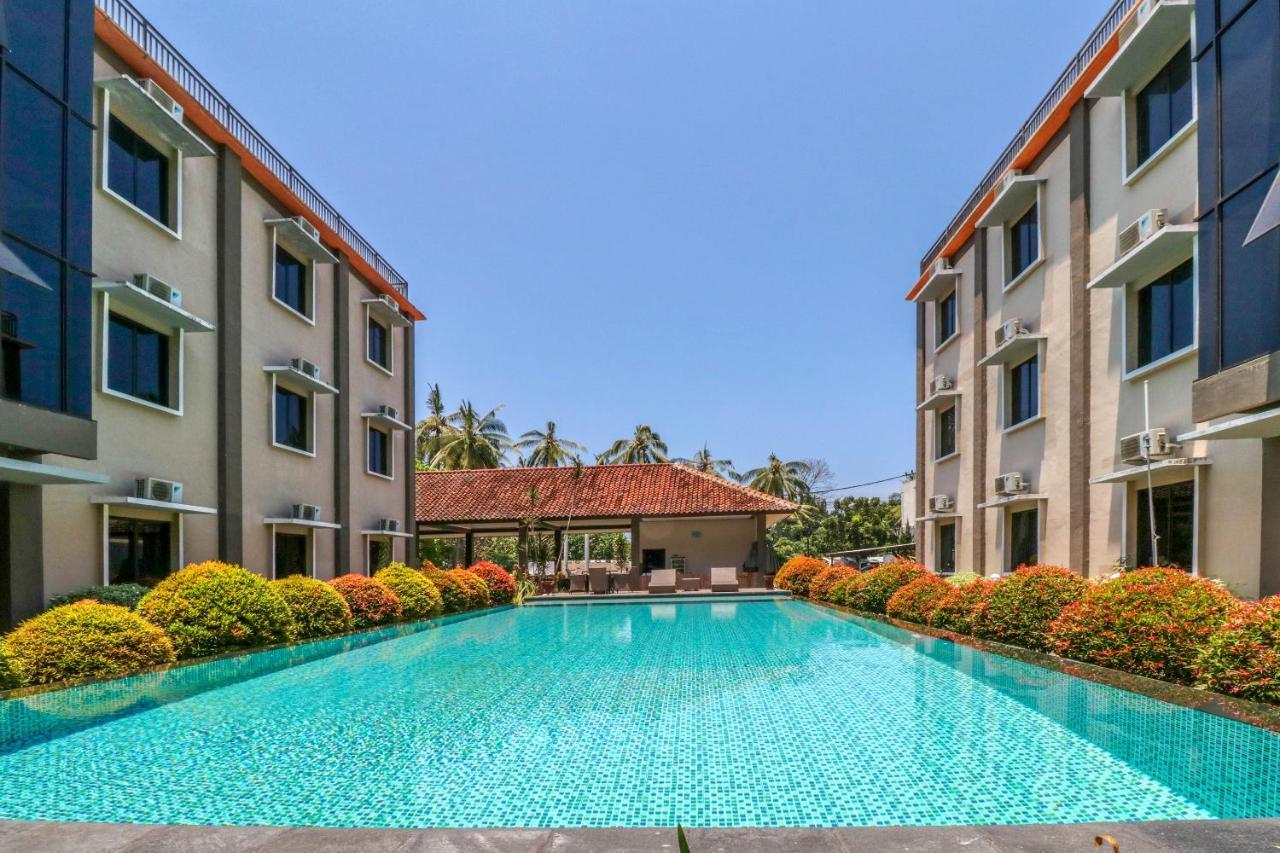 Grand Senggigi Hotel מראה חיצוני תמונה